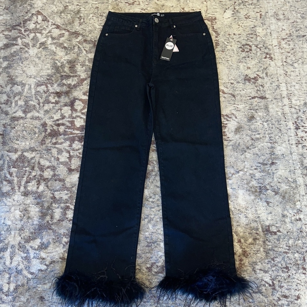 NWT BooHoo Tall Feather Trim Straight Leg Jean - Picture 5 of 11